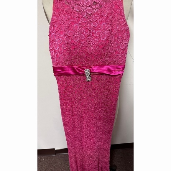 PINK Lace Dress - Picture 2 of 4